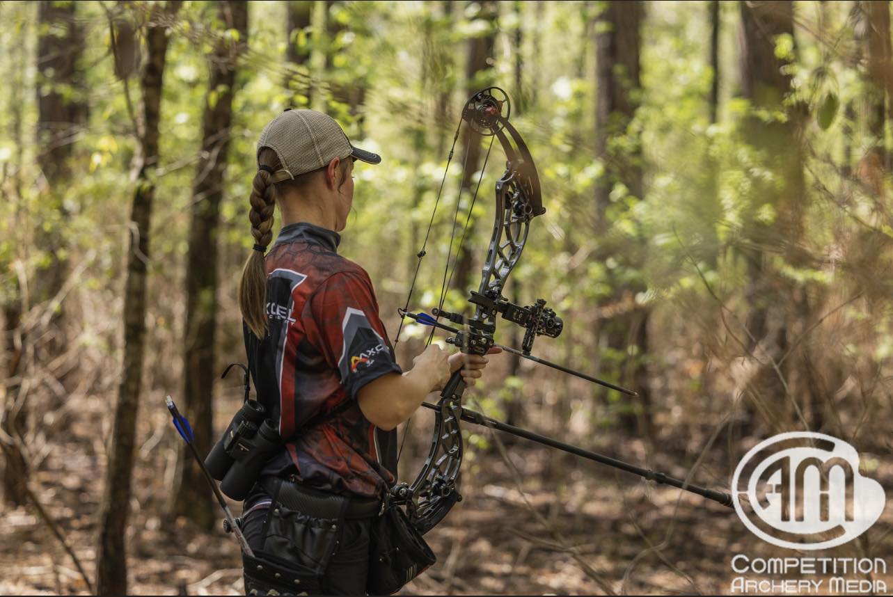 Tina fra Norge er 3D-skytter og buejeger i USA